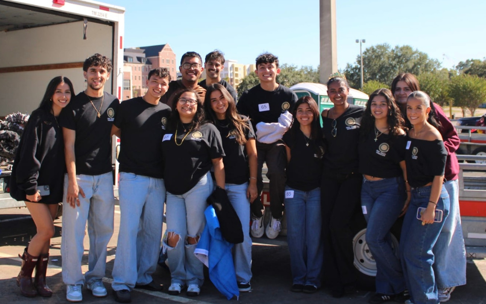 Support the Hispanic/Latine Student Union